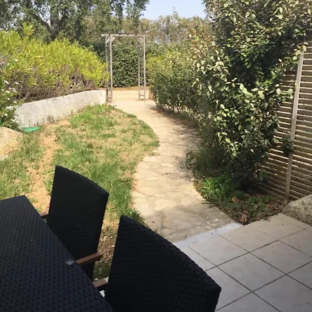 Deux Pieces- Terrasses- Jardinet Six-Fours-les-Plages